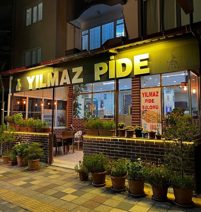 Sandıklı Yılmaz Pide Salonu Akşehirli