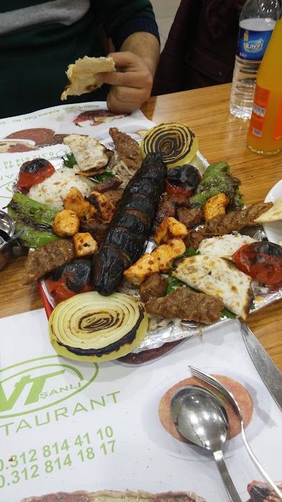 Şanlı Kebap Lahmacun Künefe Salonu