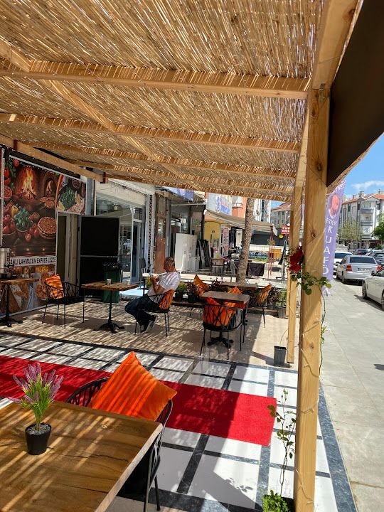 Şanlı Lahmacun Express