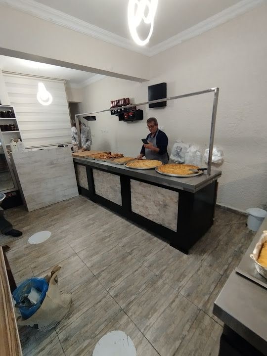 Saray Börekçi̇si̇