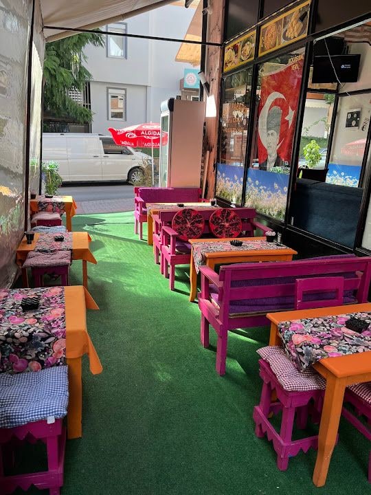 Sarı Papatya Çay ve Tost Evi