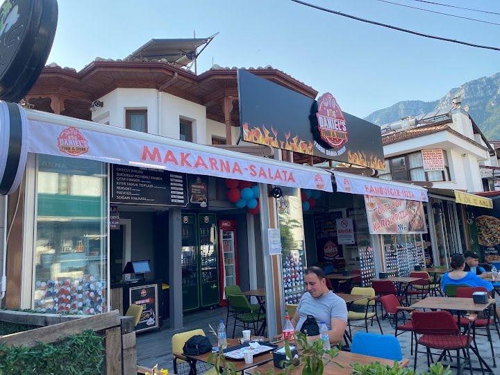 Sarıyer Börekçisi 3