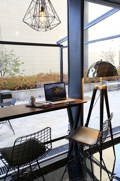 Saturn Ops | Coffee Bakery