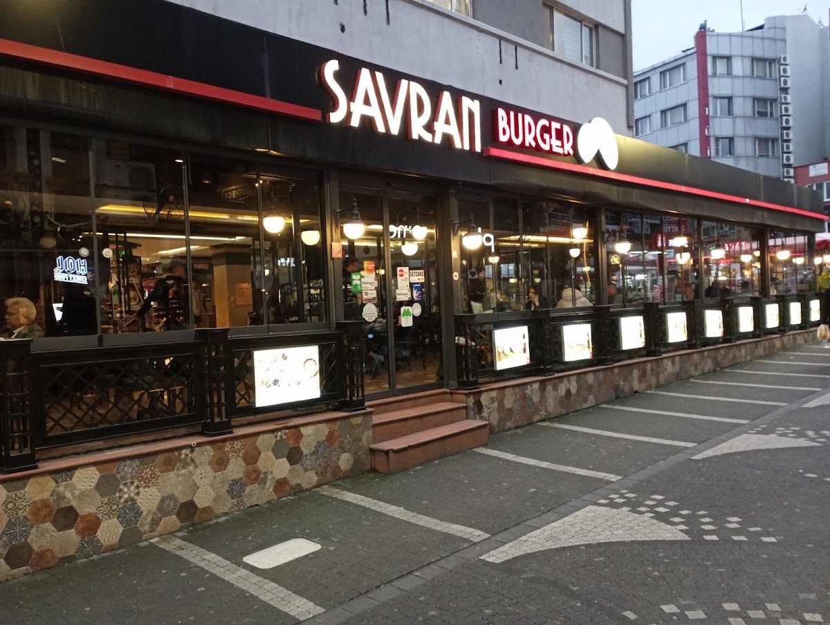 SAVRAN Burger