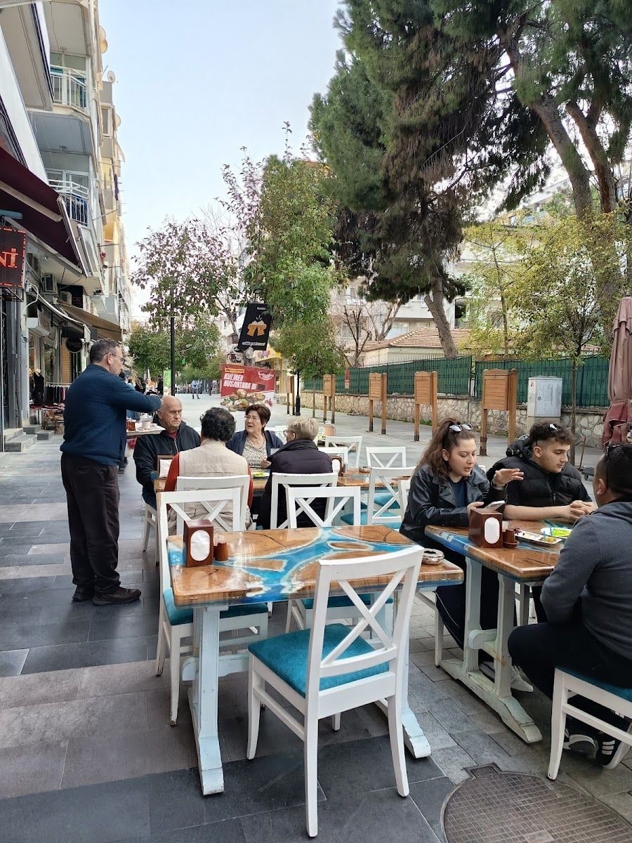 SEÇKİN TANTUNİ