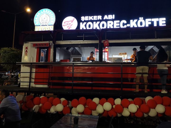 Şeker Abi Köfte Kokoreç