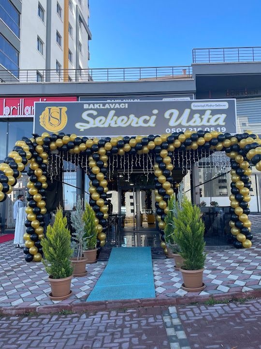 Şekerci Usta Baklava