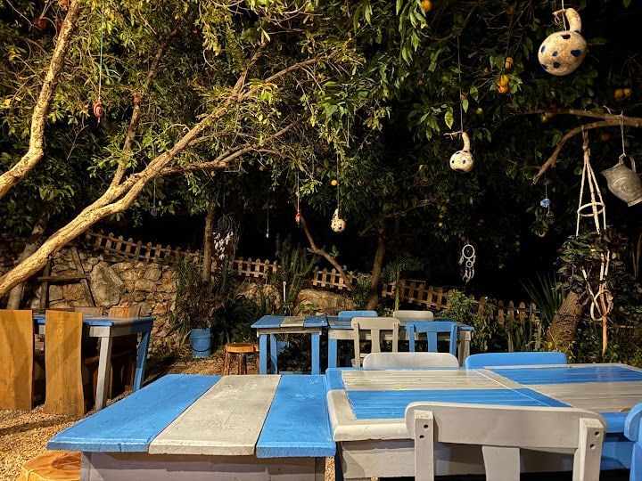 Şenay Cafe & Pension