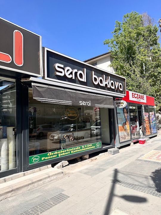 Seral Baklava