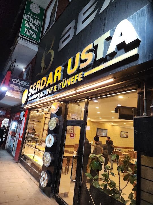 Serdar Usta Tatlıcısı