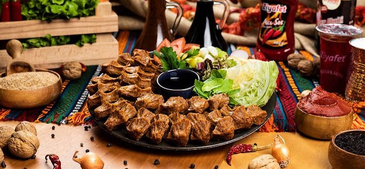 Serik Çiğköfteci Ömer Usta (82 Salı Pazarı)