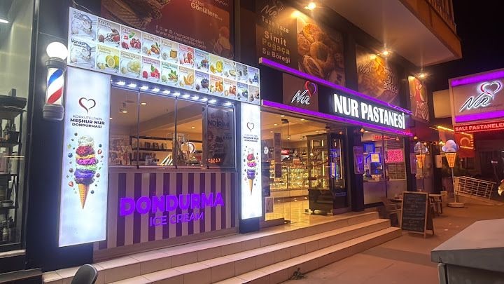 Serik Nur Pastanesi İsa Özsoy Salıpazarı Şubesi