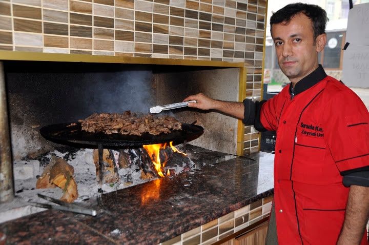 sersele ve cağ kebapçısı zeynal usta
