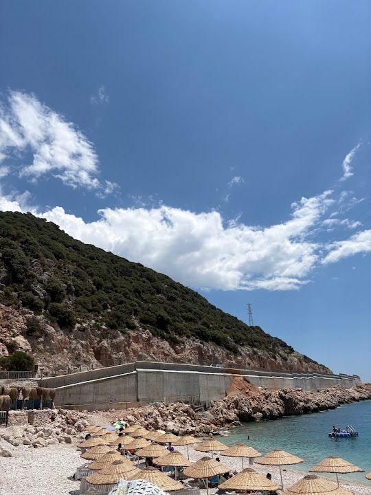 Seyret Çakıl plajı