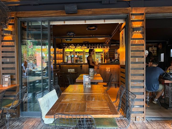 SHERIFF WESTERN BAR& FOOD
