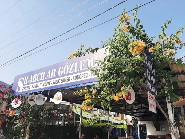 SİLAHCILAR GÖZLEME
