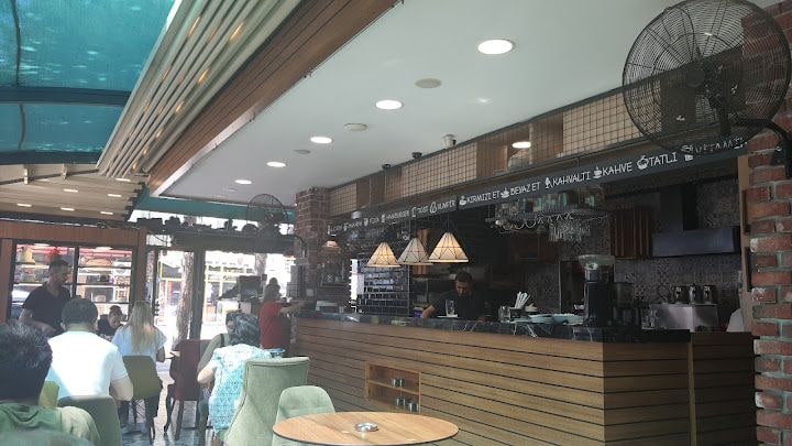 Simidimis Cafe