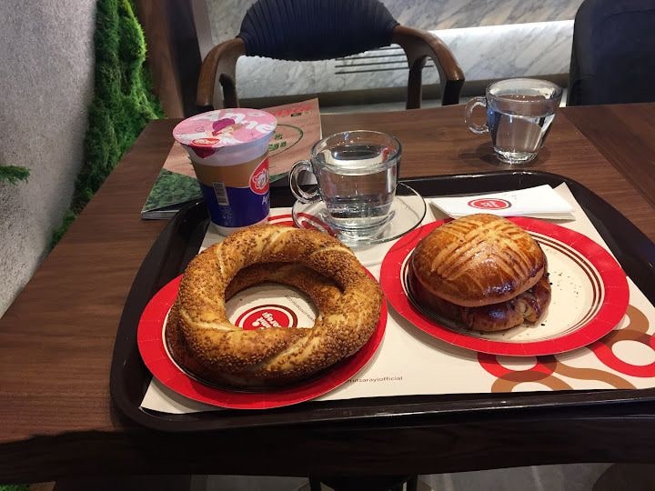 Simit Sarayı Tuna Caddesi