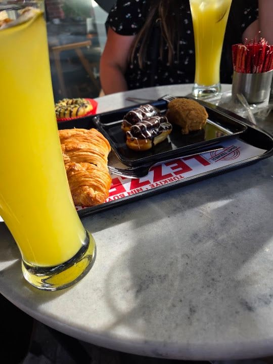 Simit Teknesi Nora Avm