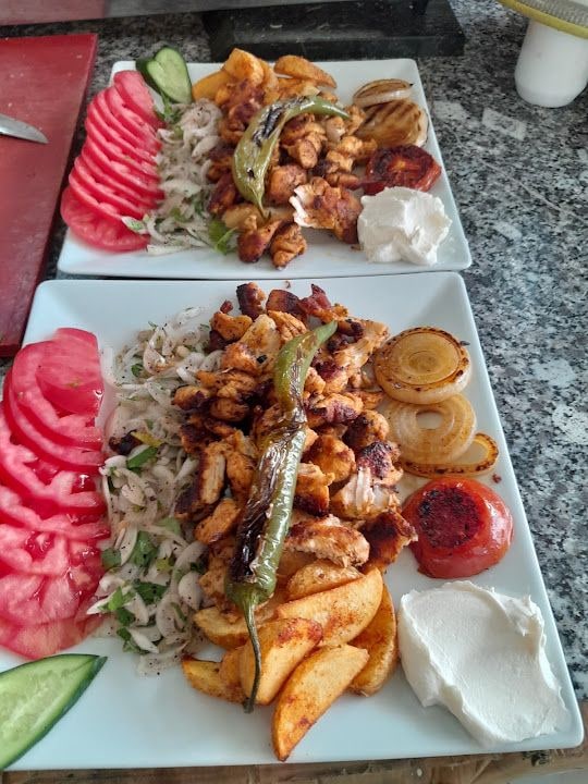 Şirinler Izgara Ve Tost Salonu
