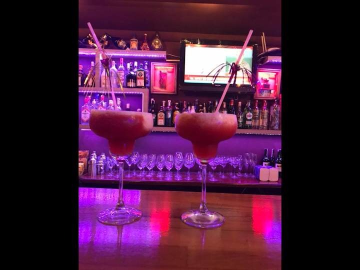Sky Karaoke Bar Sıde