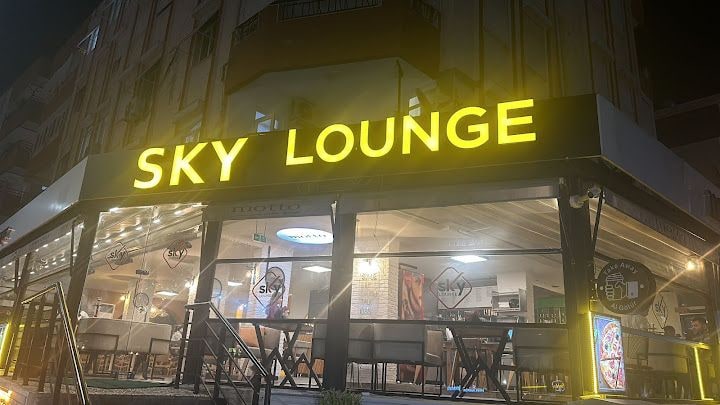 Sky Lounge Cafe