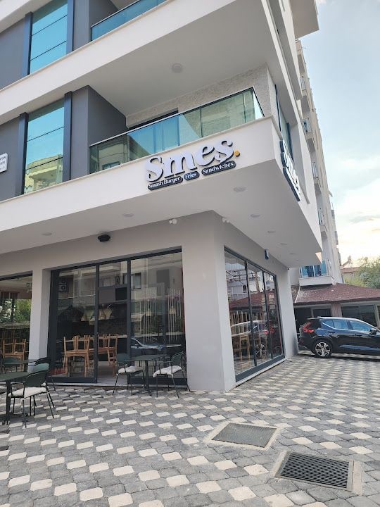Smeş. Burger & More