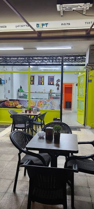 Soft Çiğköfte, Tost
