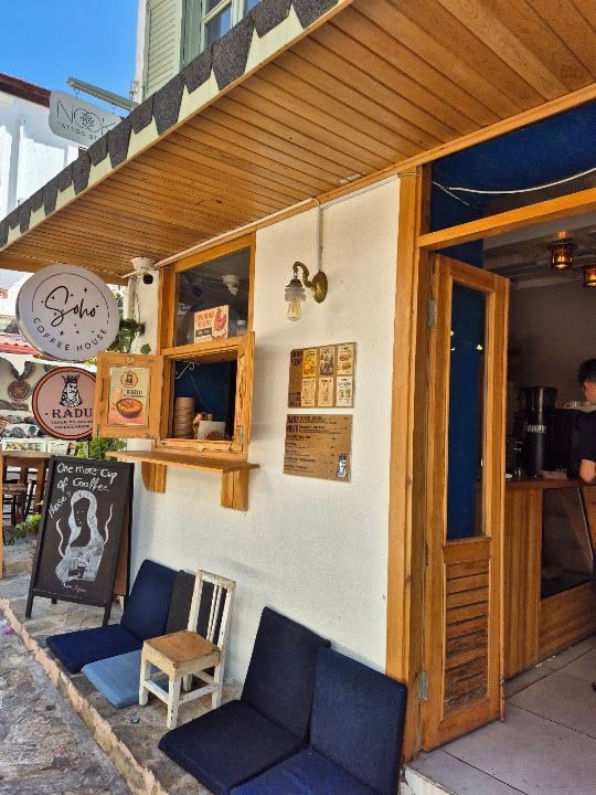 Soho Coffee And Waffle
