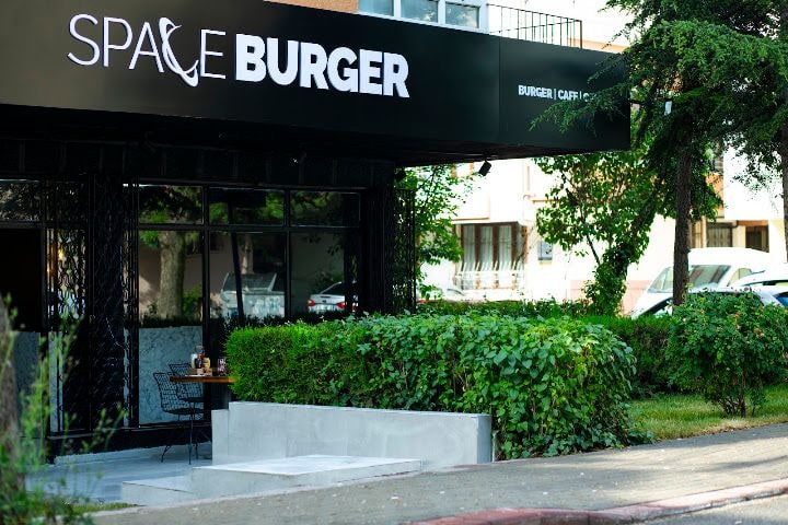 Space Burger | Cafe
