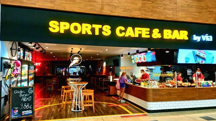SPORTS CAFE&BAR