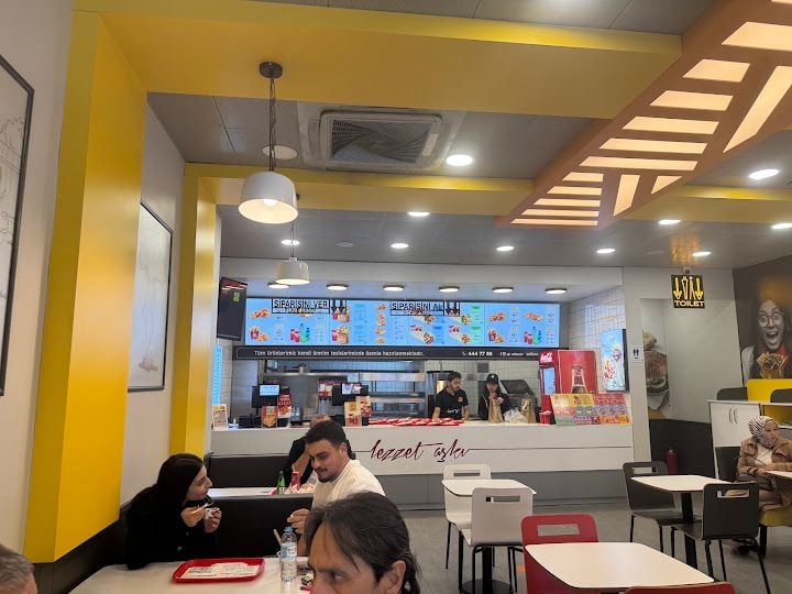 SR DÖNER Eryaman Cadde