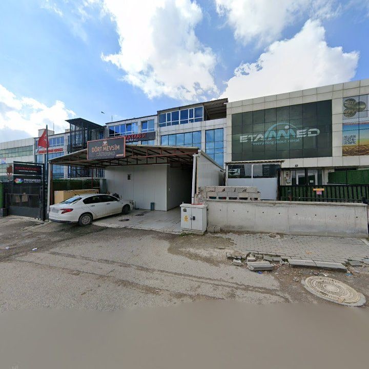 St Lavasci - Genel Merkez