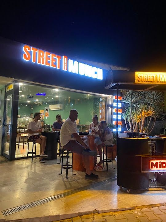 Street Munch