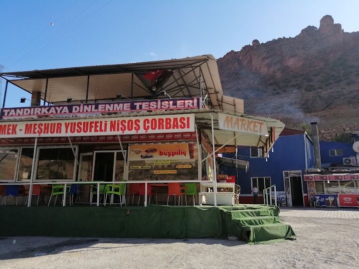 Su Kavuşumu Tandir Kaya Dinlenme Tesisleri