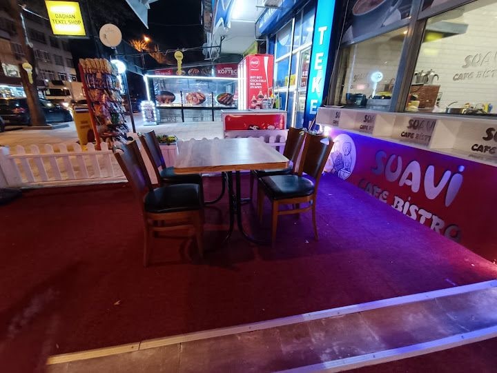 Suavi Cafe Bistro