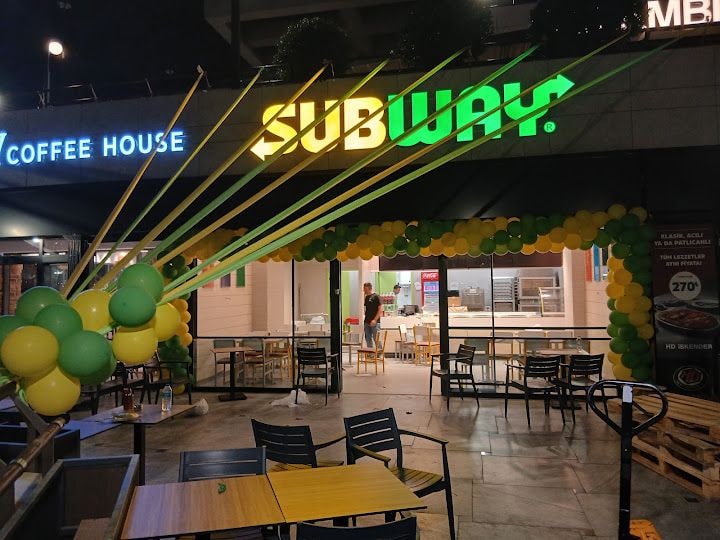 Subway Kaşmir Center