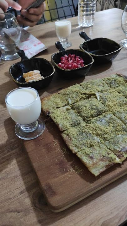 Sultanhan Künefe-Katmer