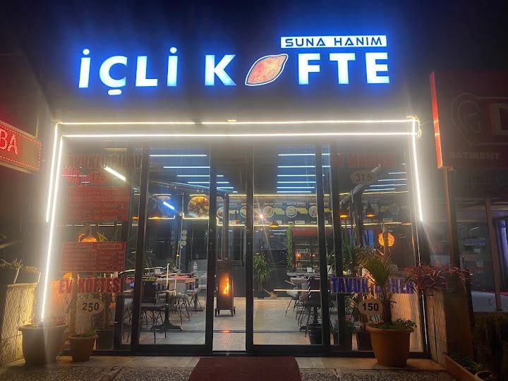 Suna Hanım İçli Köfteleri