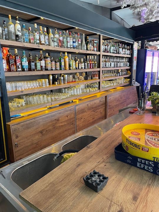 Sunny’s Pub Resturant