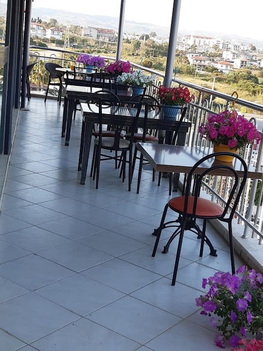 Sunset Cafe & Bistro