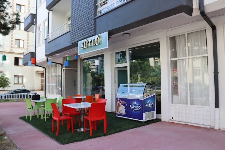 Sütlü Pastanesi