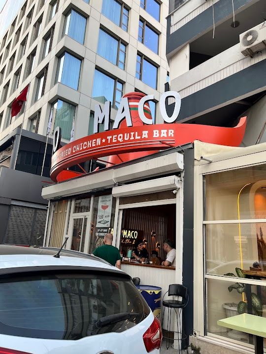 Taco Maco Mexican Art Kitchen & Bar