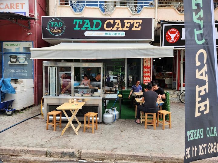 Tad Döner