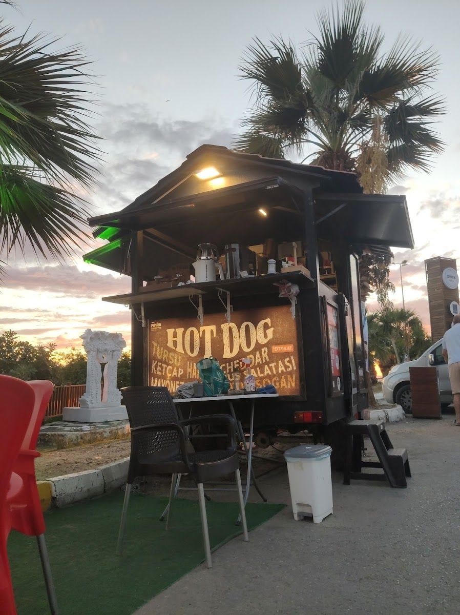TAKO HOT DOG & TOST