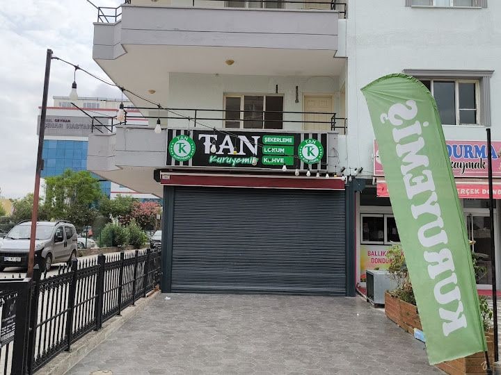 Tan kuruyemiş