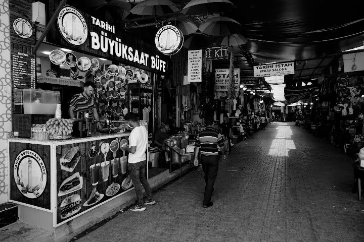 Tarihi Büyüksaat büfe
