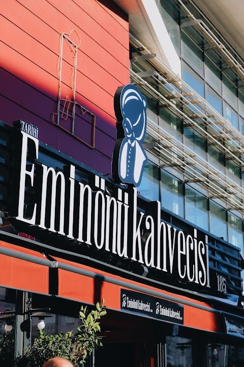 Tarihi Eminönü Kahvecisi