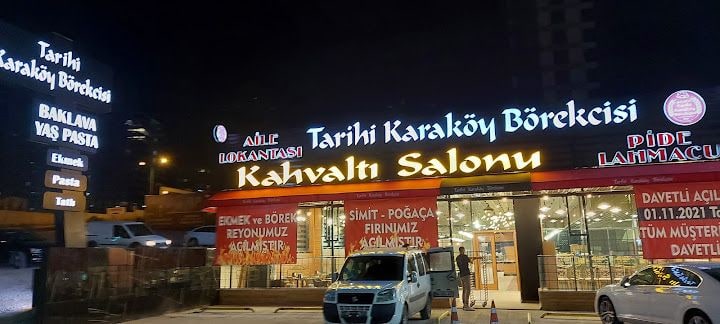 Tarihi Karaköy Börekçisi