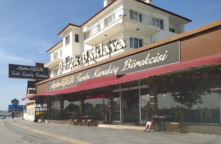 Tarihi Karaköy Börekçisi